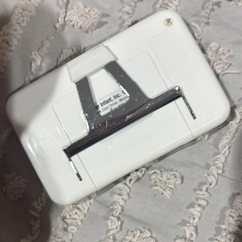 Summer Infant Baby Monitor w/ Camera & Screen Night Vision Portable Parent Unit - Picture 10 of 11